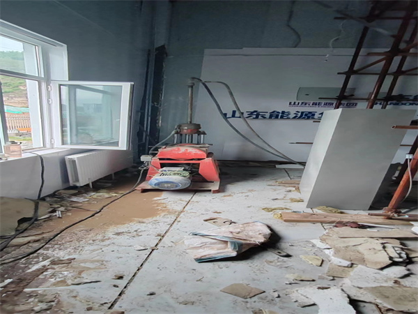 萝北地基基础下沉墙体裂缝加固注浆顶升施工